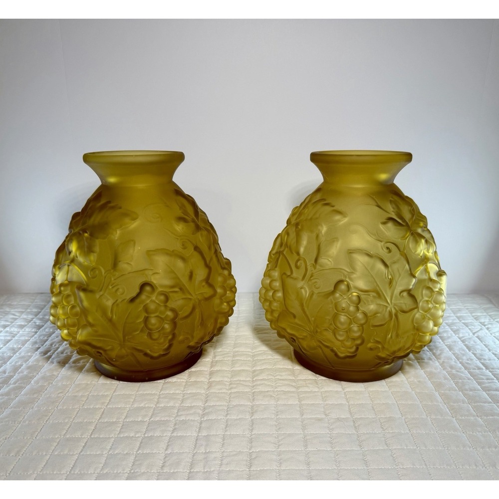 Etaleune Paris France Signed Satin Art Glass Grape Vine Vase Pair Antique - Picture 6 of 16
